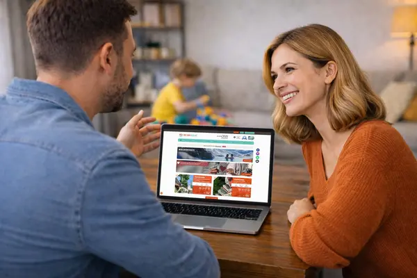 we-are.travel Portal Mockup